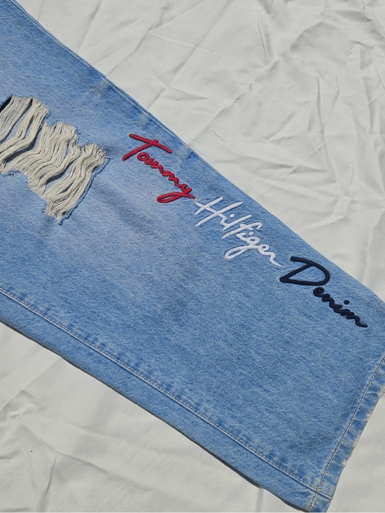 Tommy Hilfiger Denim - Tommy Hilfiger Women's Light Blue Denim Jeans with Embroidery Leg